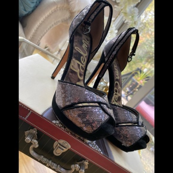 Sam Edelman Paisley Sequin Ankle-Wrap Sandal. Size 7. - Picture 3 of 10